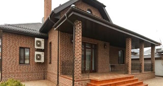Строительство домов из кирпича с мансардой в Рославле | от 3586 рублей
